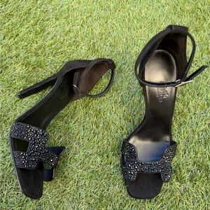 Hermes Joy 105 Noir Black Suede Crystal Strass Ankle Strap Sandal Heels 38 NEW